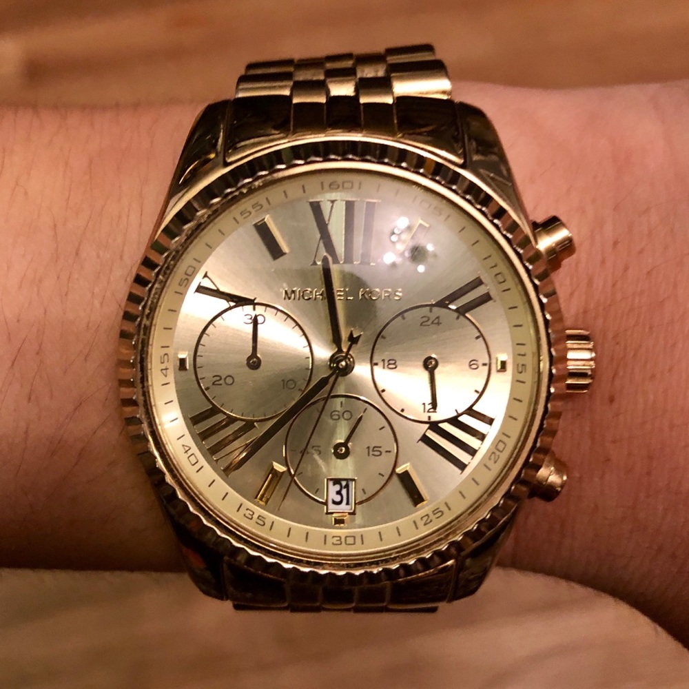 🔥PRICE DROP🔥 Michael Kors Gold Watch